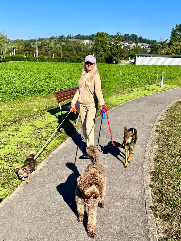 LaRush Dog Whisperer 🐶